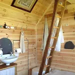 Treehouse Escape Campingplatz *
