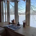 Treehouse Escape *