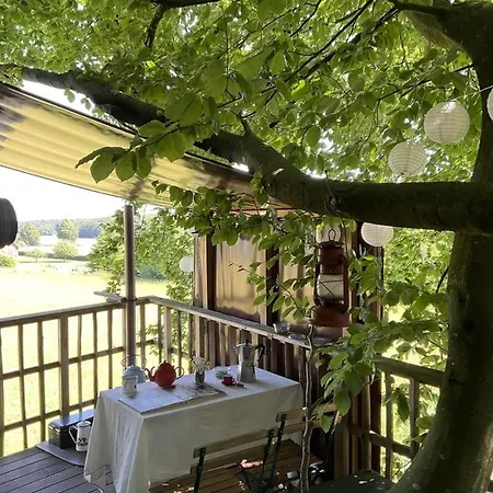 Treehouse Escape * Kvaerndrup