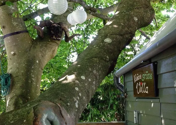 Treehouse Escape * Kvaerndrup