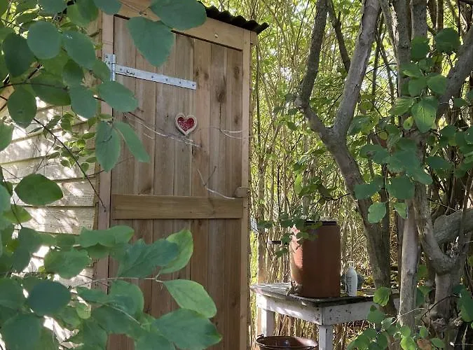 Treehouse Escape * Kvaerndrup