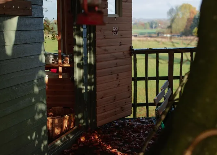 Treehouse Escape * Kvaerndrup